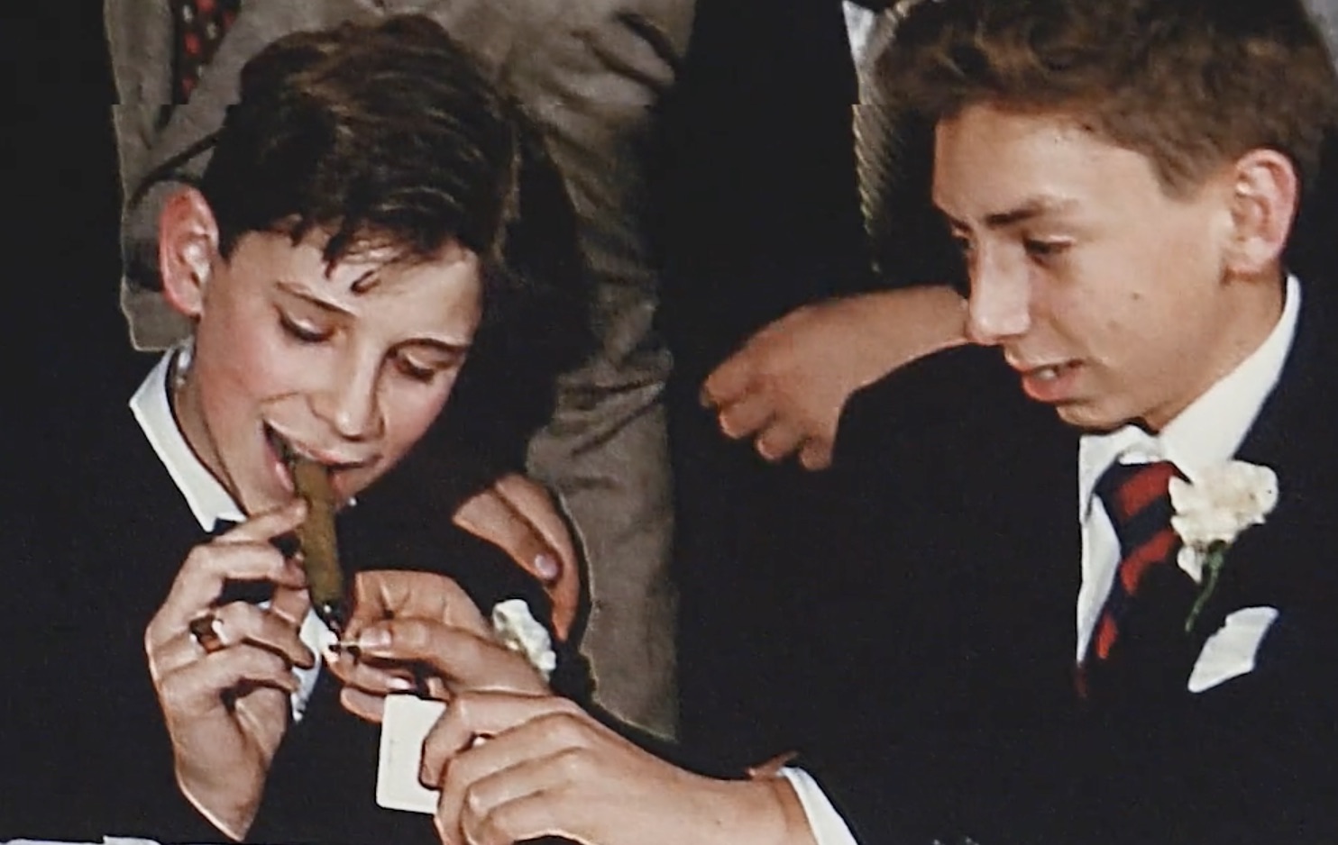 FamousGrey et Kom op tegen Kanker finalistes aux Rose d'Or 