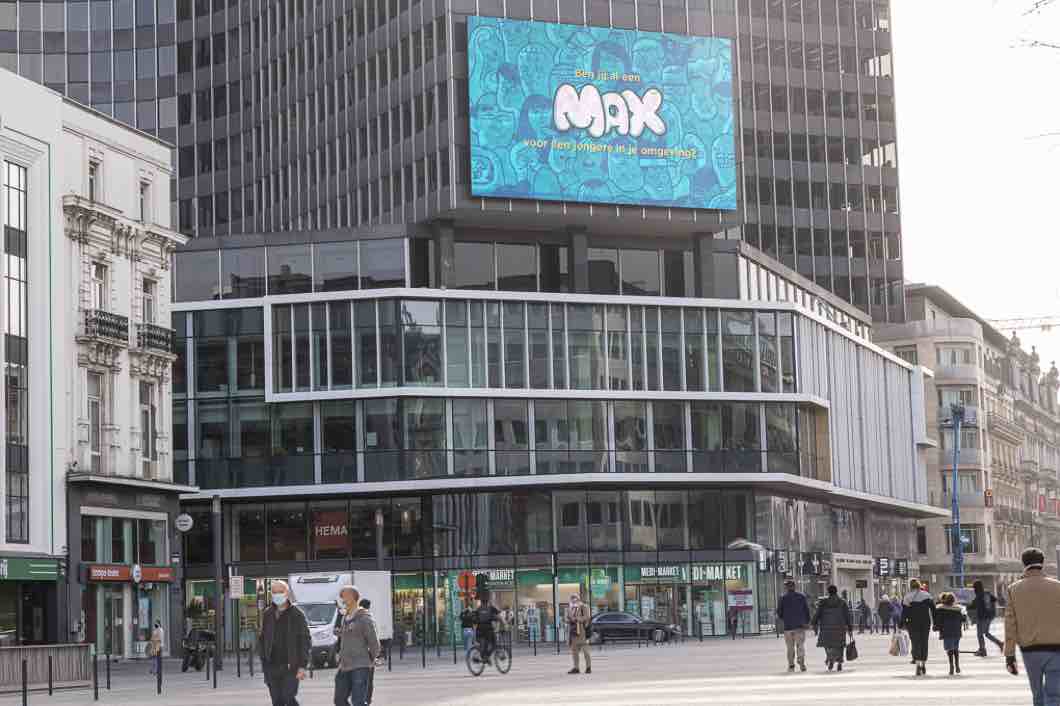 Clear Channel steunt Max