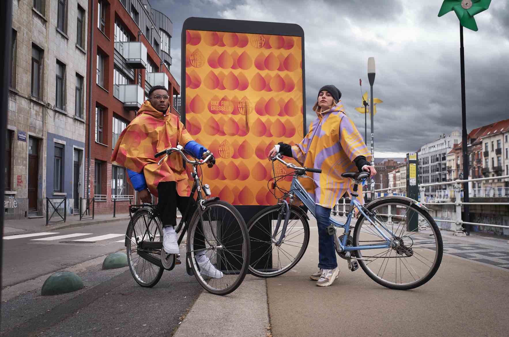 mortierbrigade affiche des ponchos pour Bike For Brussels