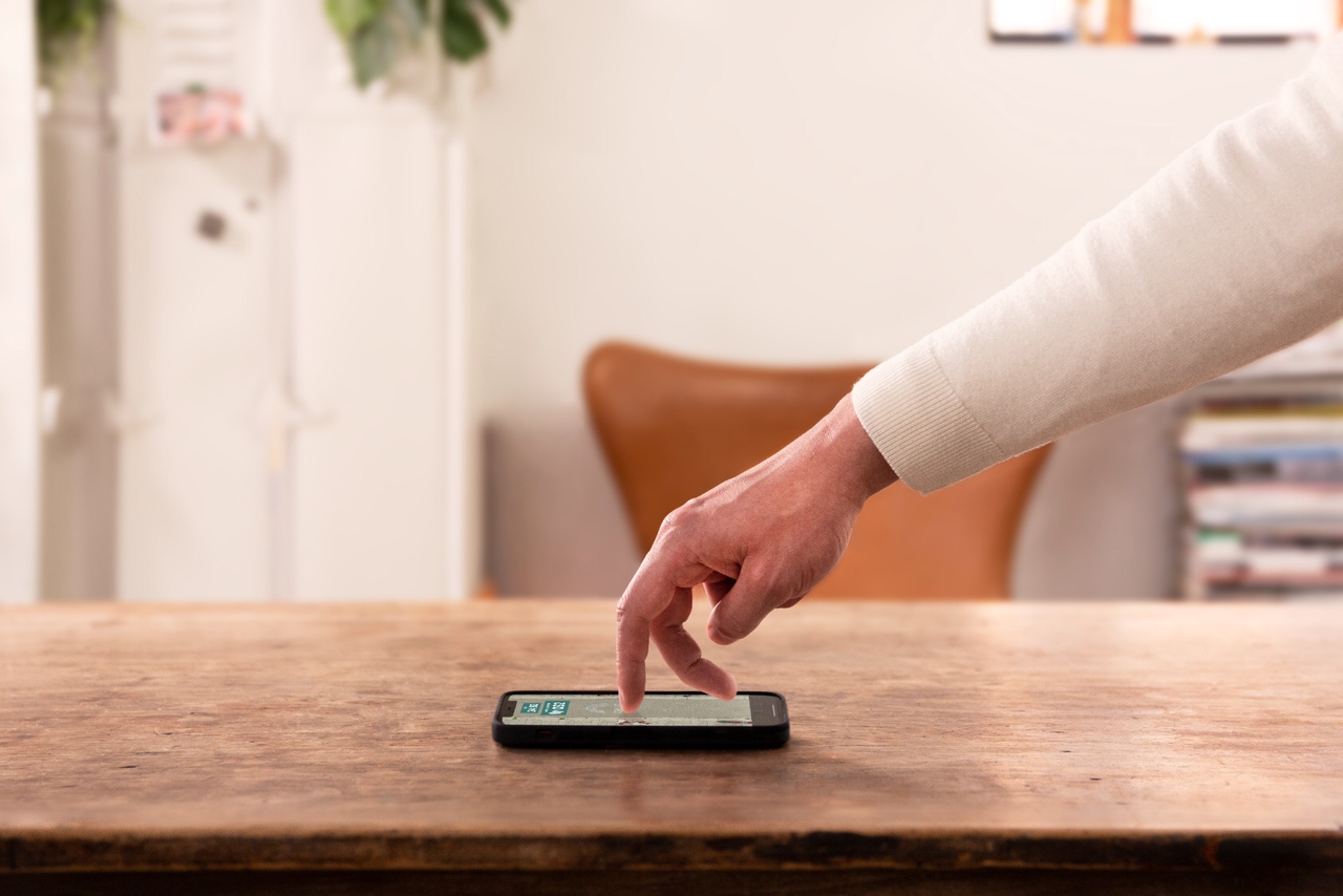 Gutandglory met le doigt dessus pour Stop Parkinson 