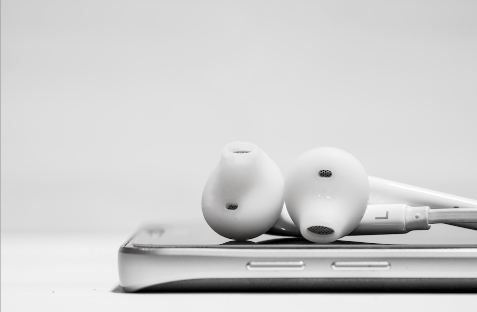 Seen from Space - Podcasts : IP parle d'une voix originale 