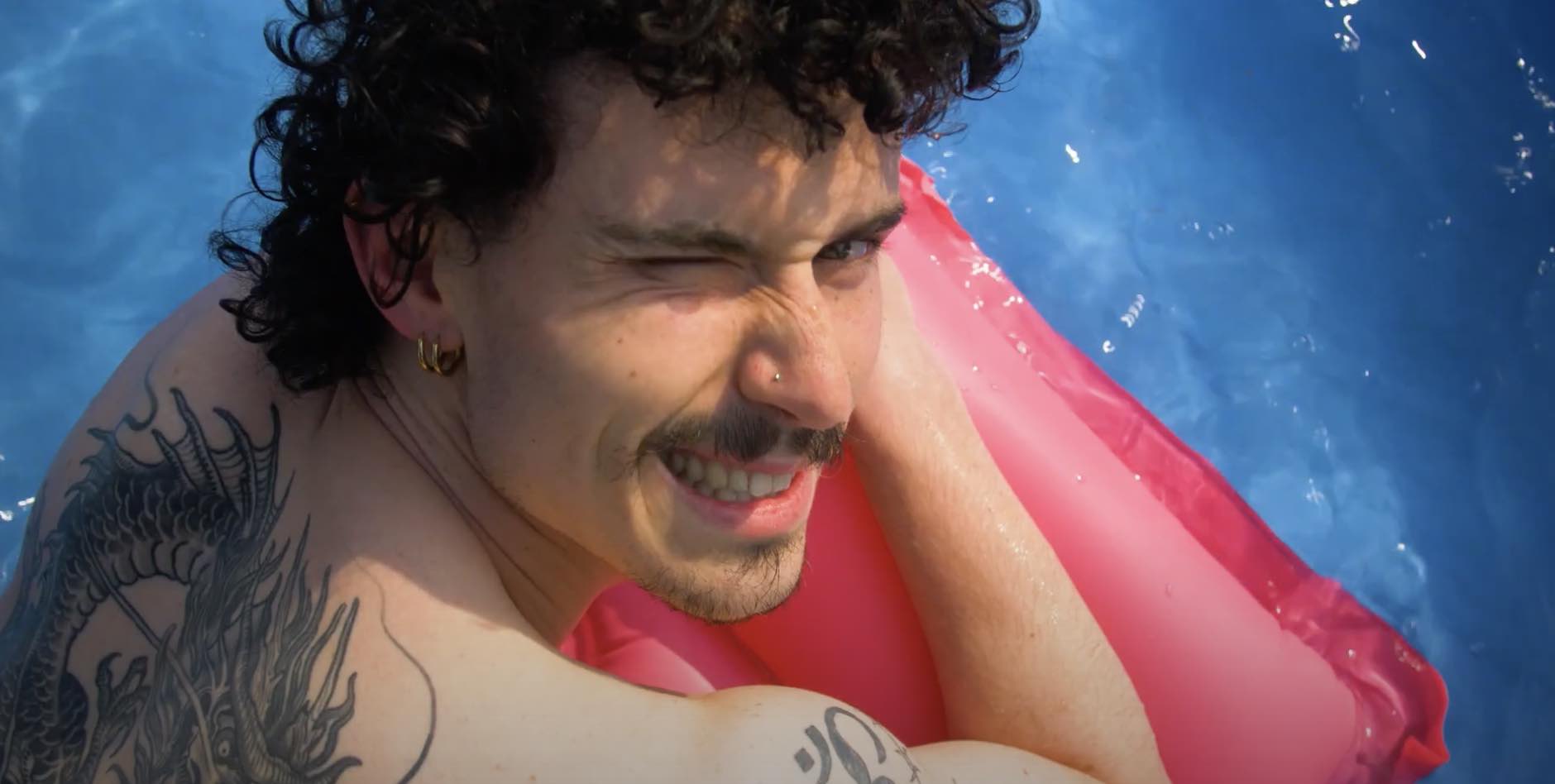 TBWA en Growfunding gaan overboord voor Pool Is Cool