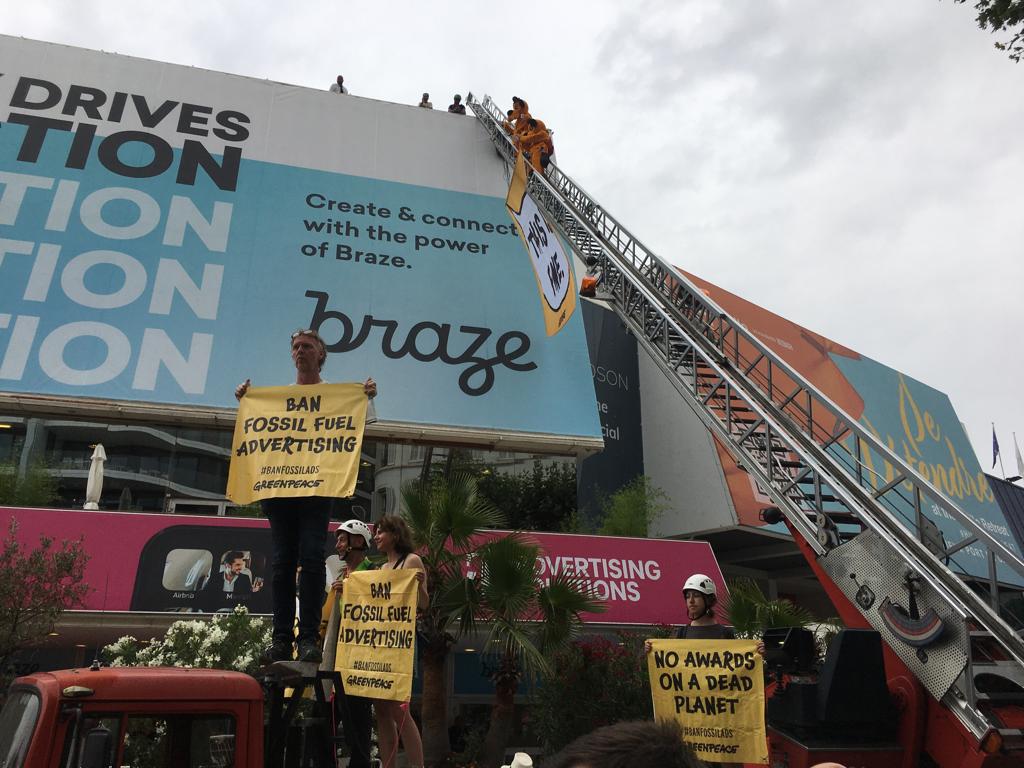 Greenpeace legt vinger op de wonde op de Cannes Lions