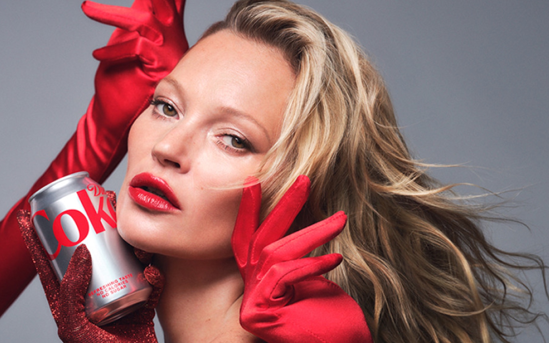 Coca-Cola bombardeert Kate Moss tot CD van Coke Light