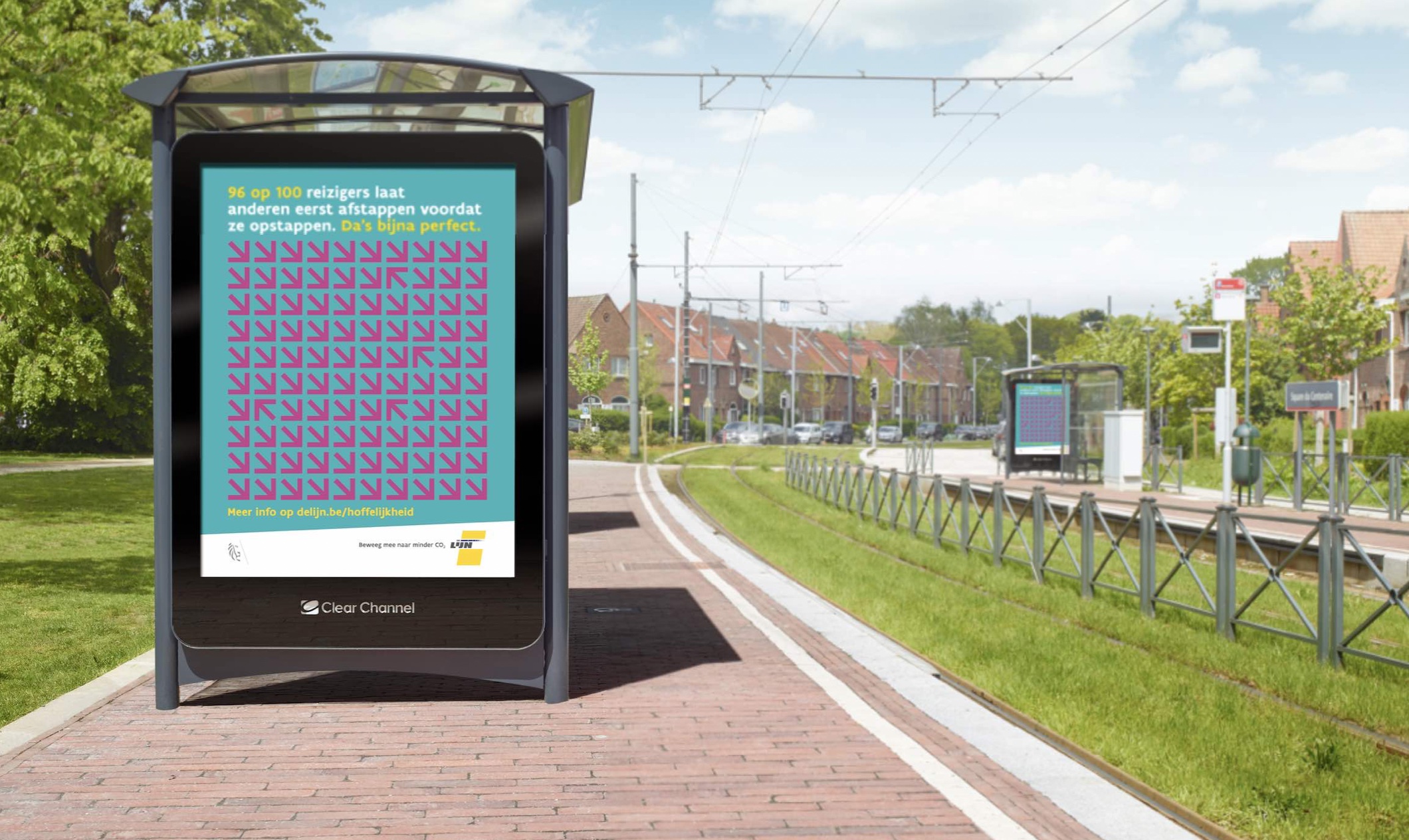 Media Marketing | Campaigns | Accenture Song houdt het hoffelijk voor
