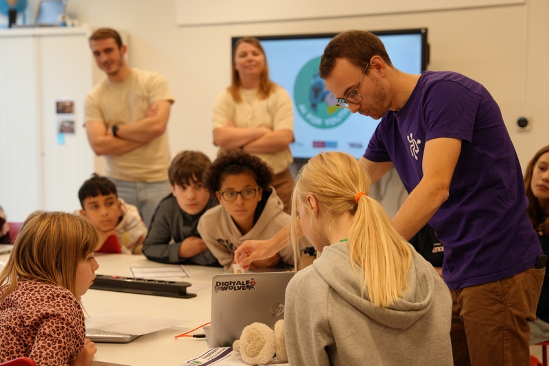 AI for Youth wil jongeren begeleiden in digitale revolutie