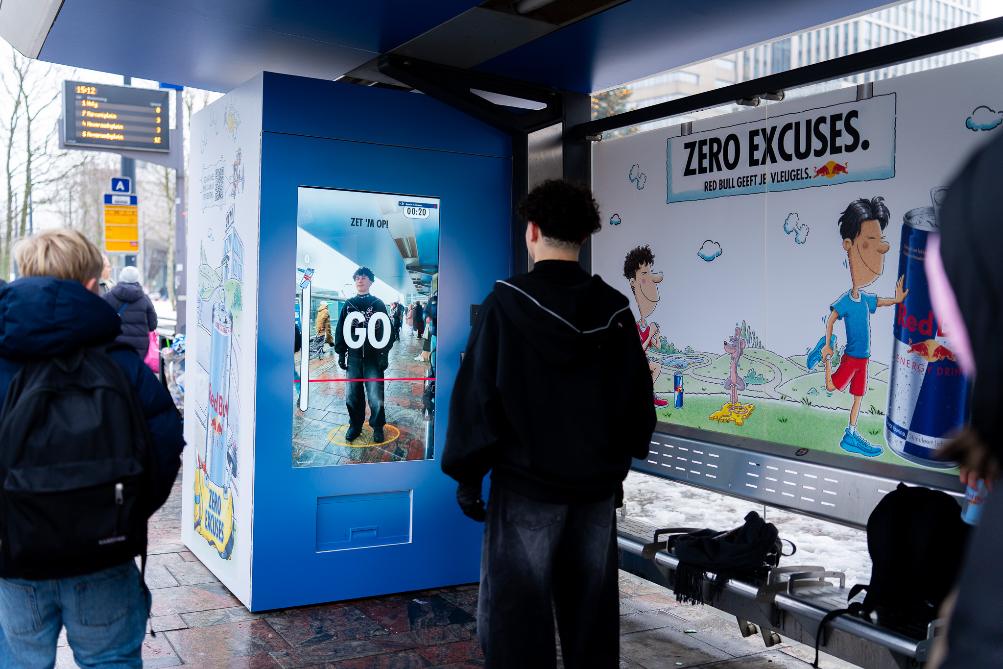 Red Bull komt met eerste AR-automaat