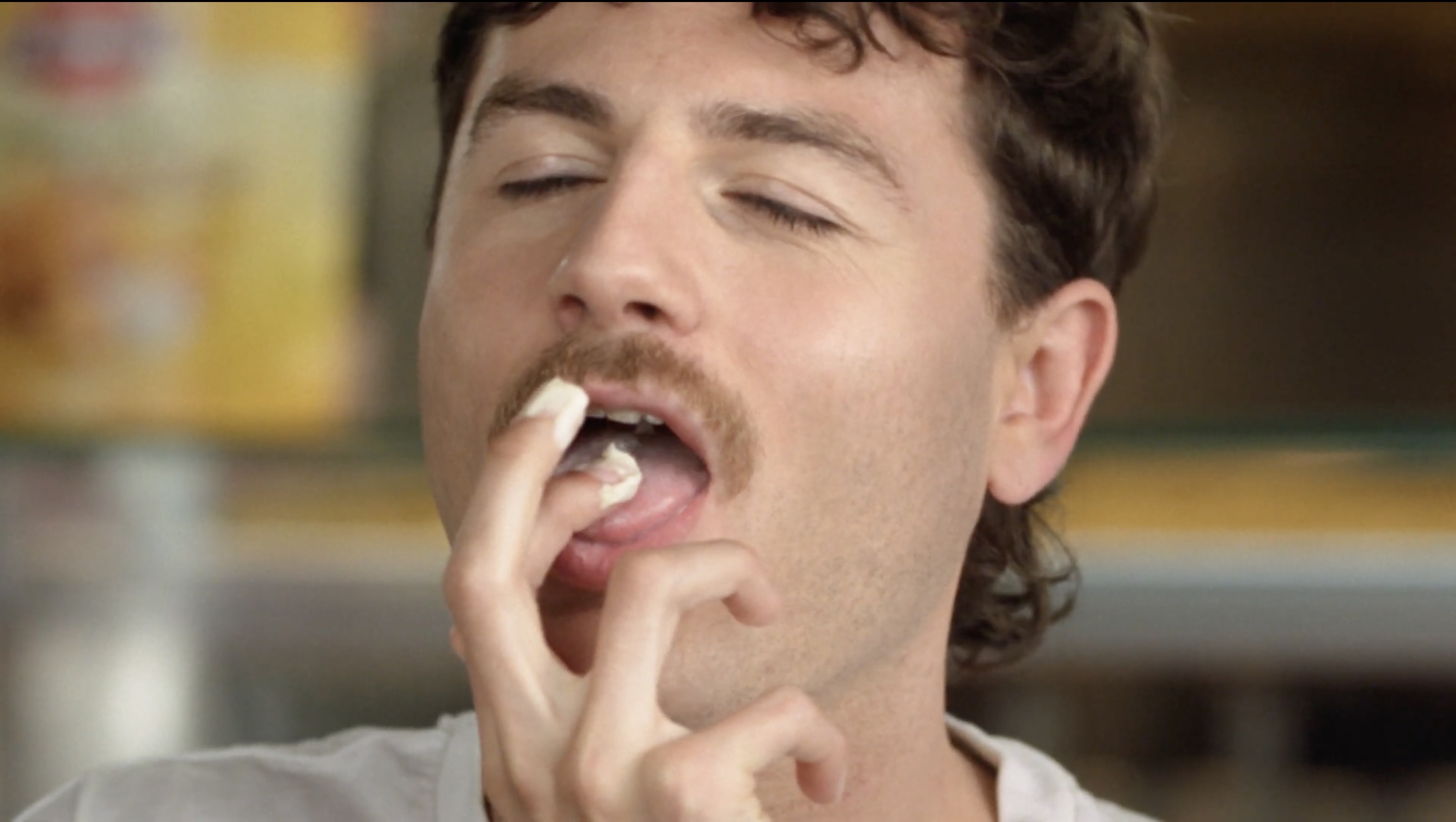 Happiness passe &agrave; la friterie pour Sauces Pauwels 