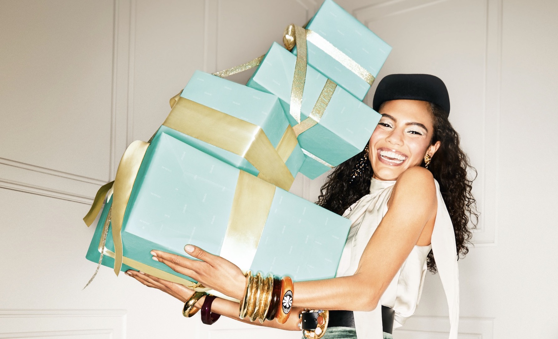 dentsu se renforce chez Douglas