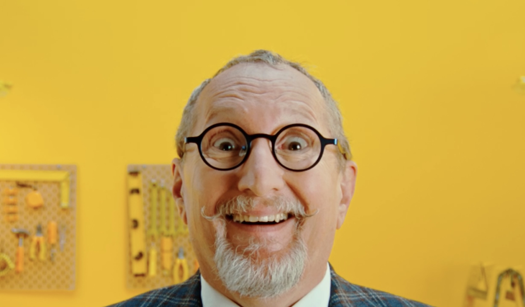 Yuzzu voit la vie en jaune 