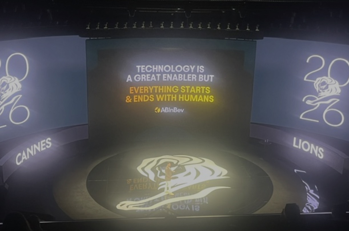 Talk of the Day: AB Inbev, cheers to a future with more cheers, par Griet Byl (MM)