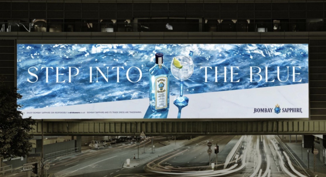 Bombay Sapphire capitalise sur le bleu